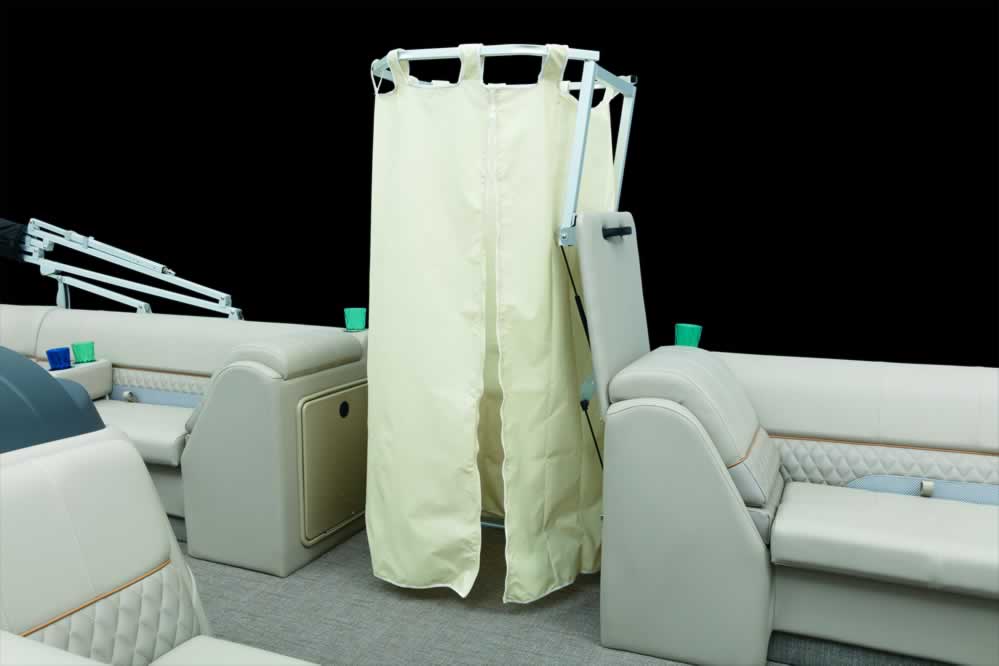Ranger Reata RP220C Cruise Pontoon