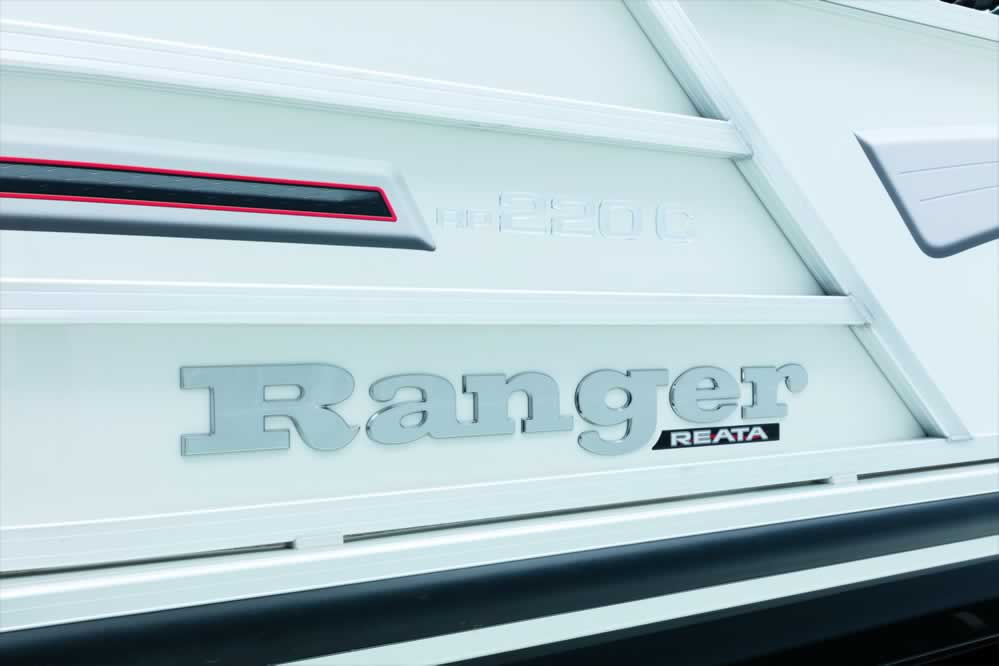 Ranger Reata RP220C Cruise Pontoon