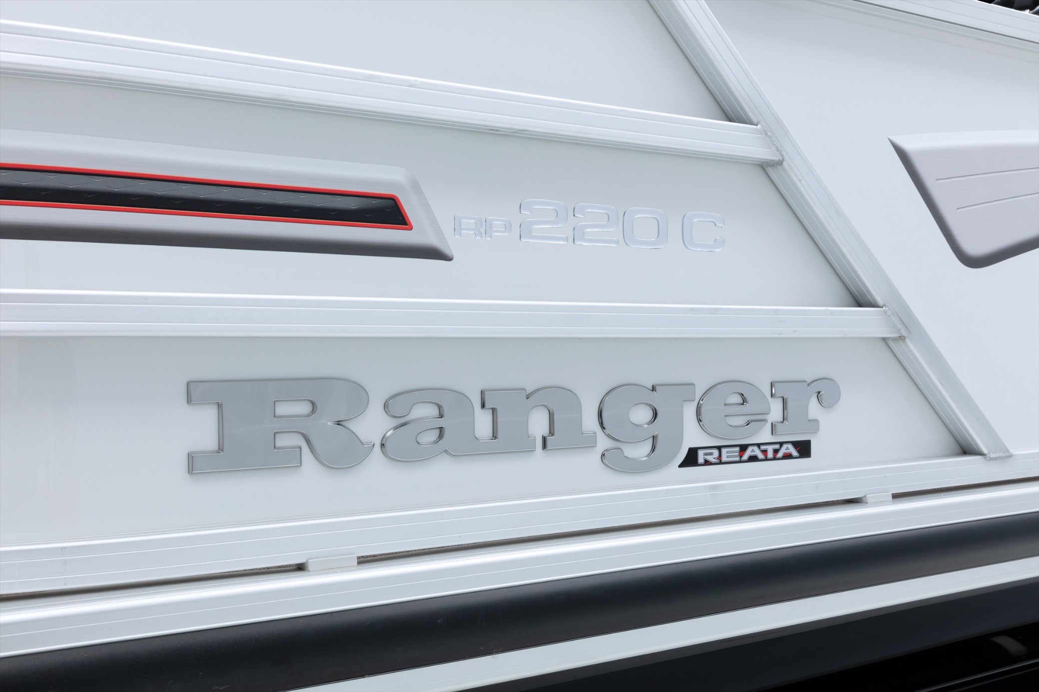 Ranger RP220C Reata Cruise Pontoon