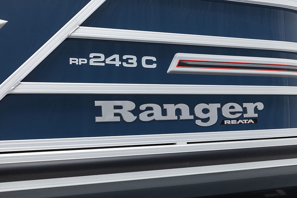 Ranger Reata RP243C Cruise Pontoon